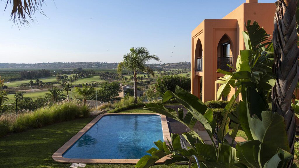 Amendoeira Golf Resort Villa with Pool